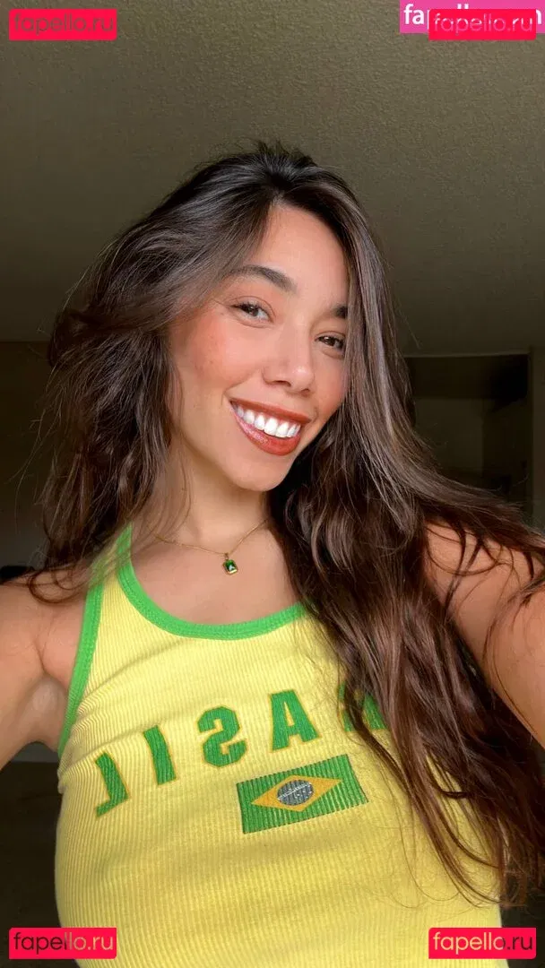 Desiree Flores Onlyfans Photo Gallery 