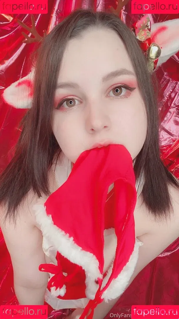 MintyMiyako Onlyfans Photo Gallery 