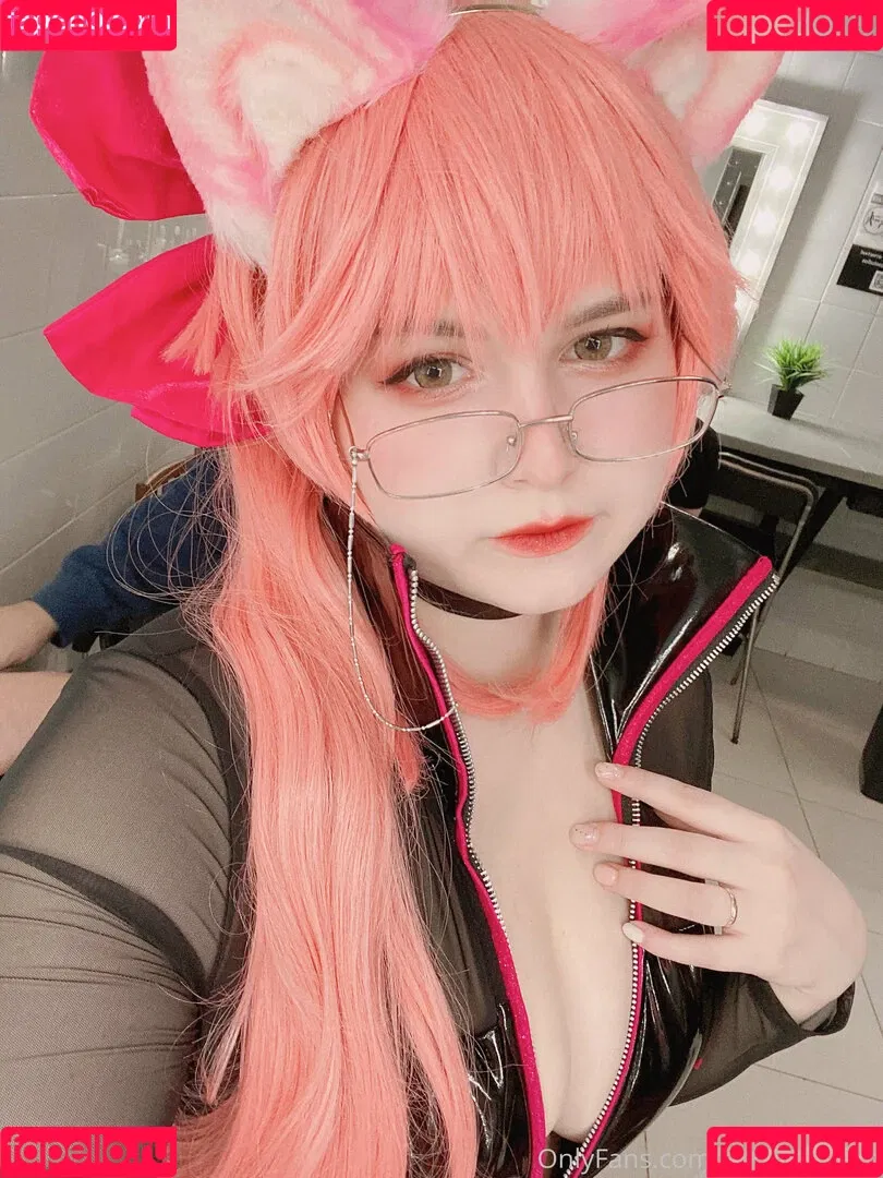 MintyMiyako Onlyfans Photo Gallery 