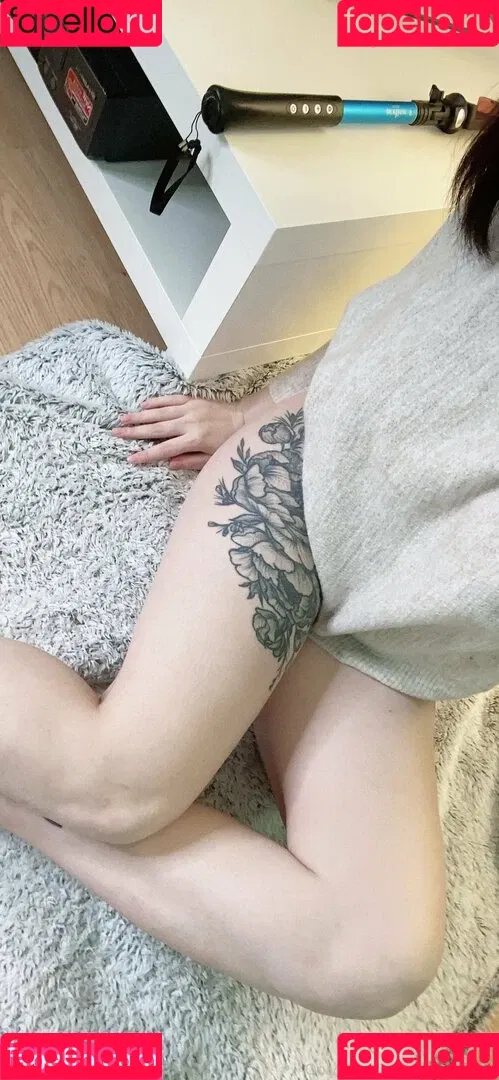 MintyMiyako Onlyfans Photo Gallery 