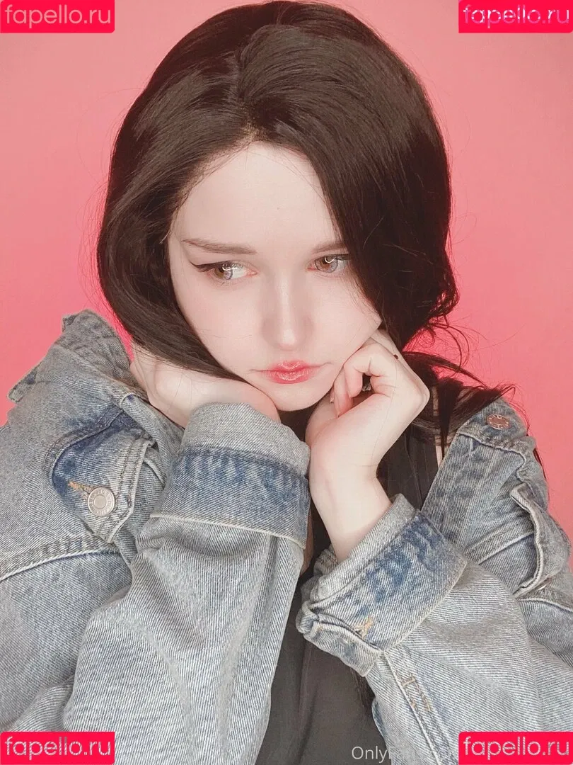 MintyMiyako Onlyfans Photo Gallery 