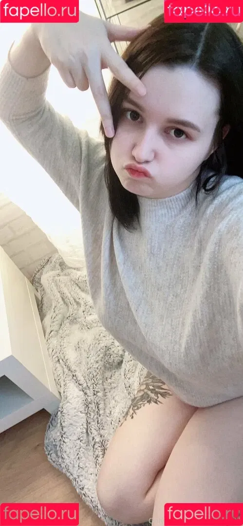 MintyMiyako Onlyfans Photo Gallery 