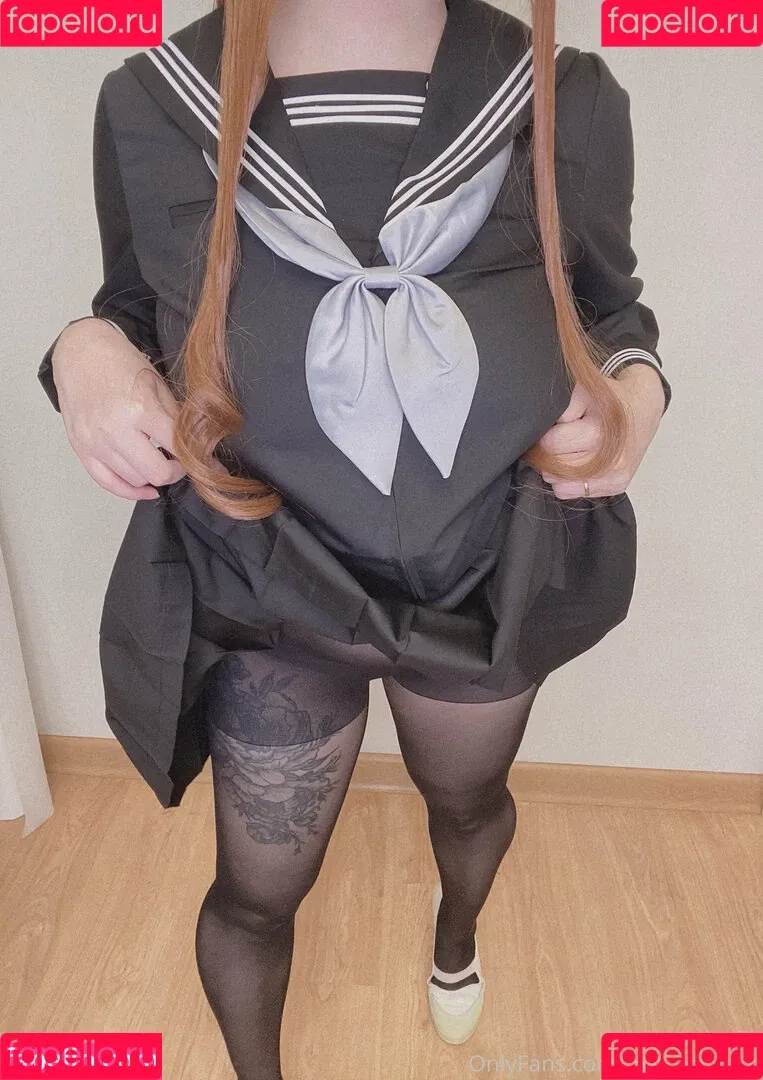 MintyMiyako Onlyfans Photo Gallery 