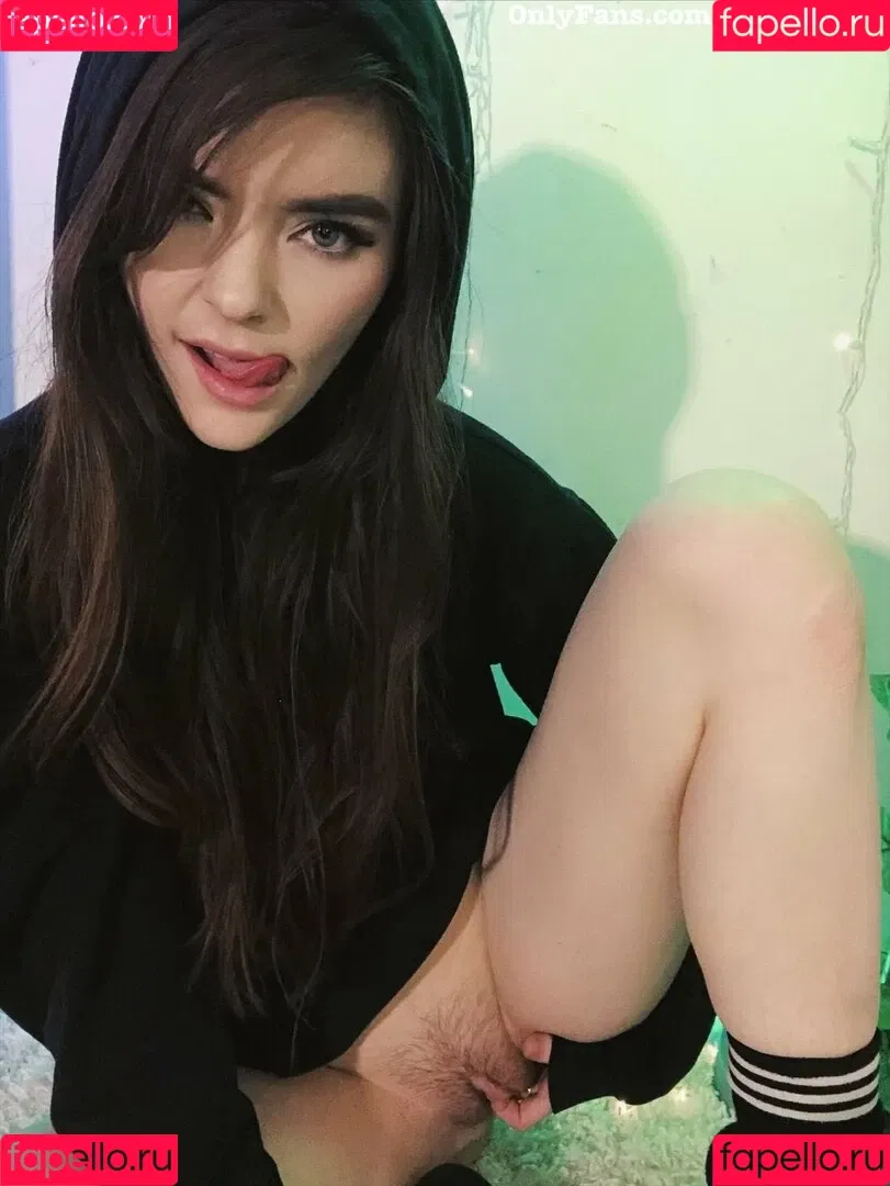 ashemaree Onlyfans Photo Gallery 