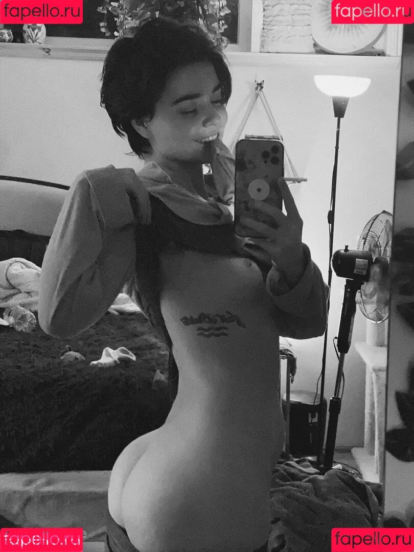 ashemaree Onlyfans Photo Gallery 