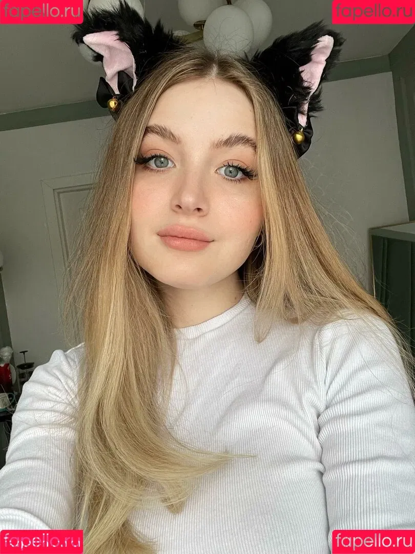 DushessIness Onlyfans Photo Gallery 