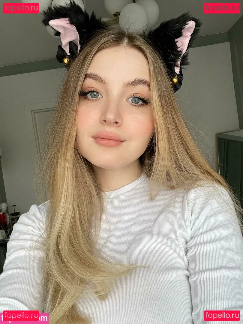 DushessIness Onlyfans Photo Gallery 