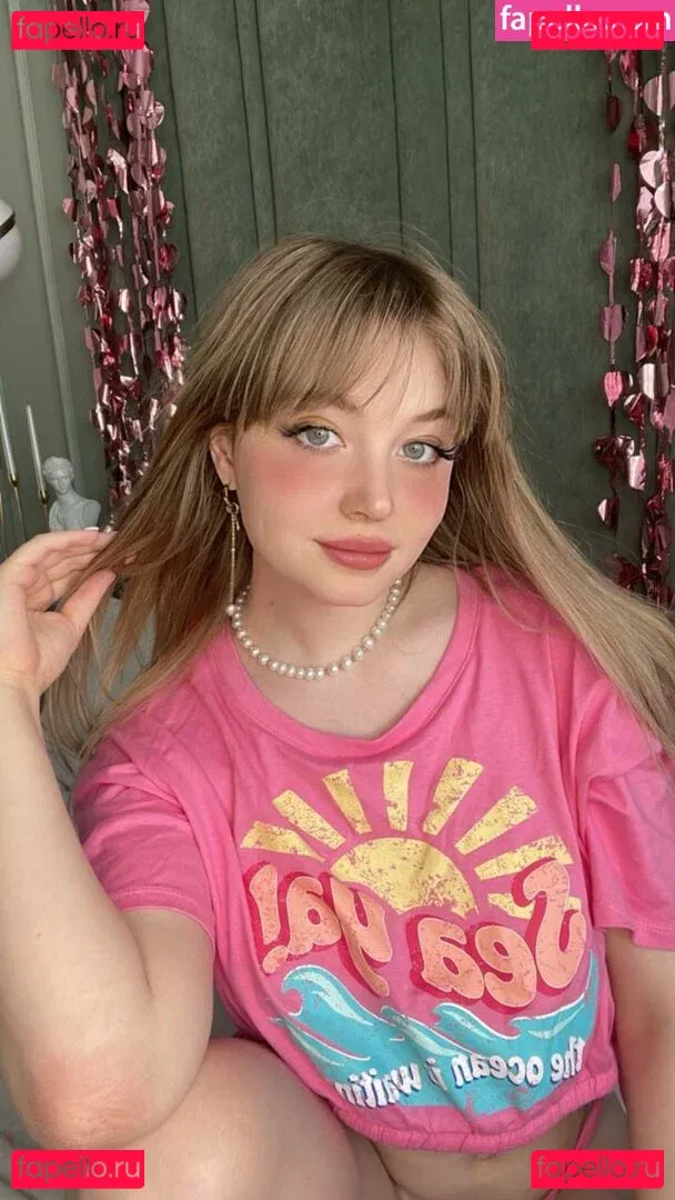 DushessIness Onlyfans Photo Gallery 