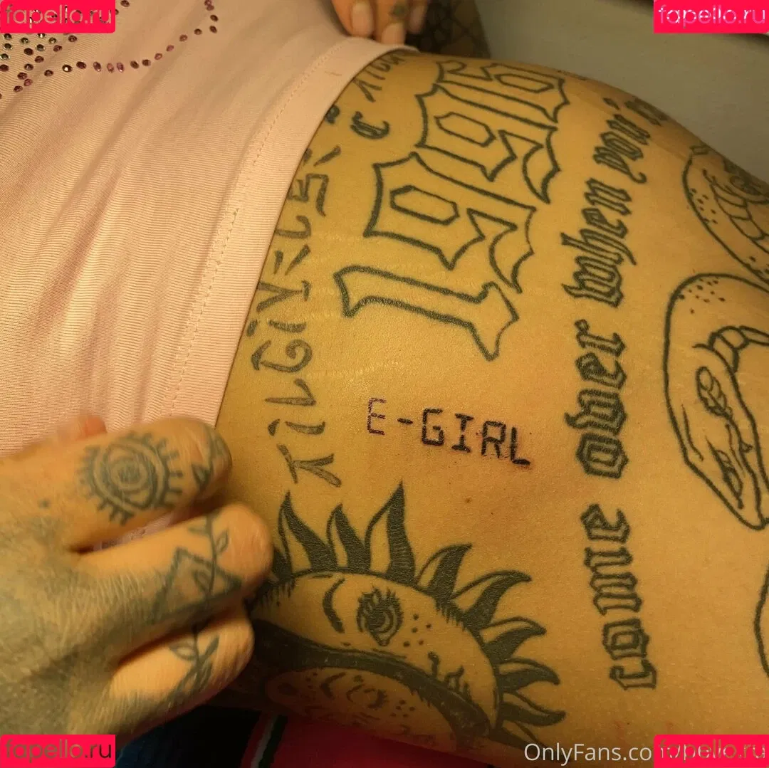 bbyekra Onlyfans Photo Gallery 