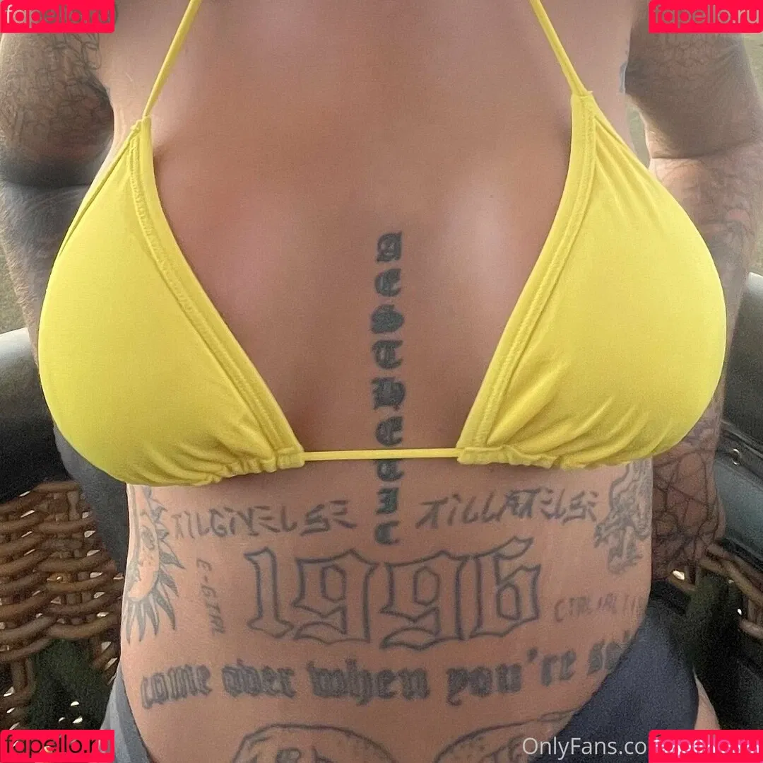bbyekra Onlyfans Photo Gallery 