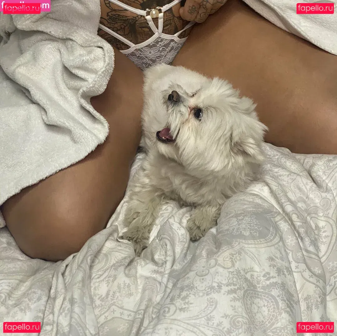 bbyekra Onlyfans Photo Gallery 