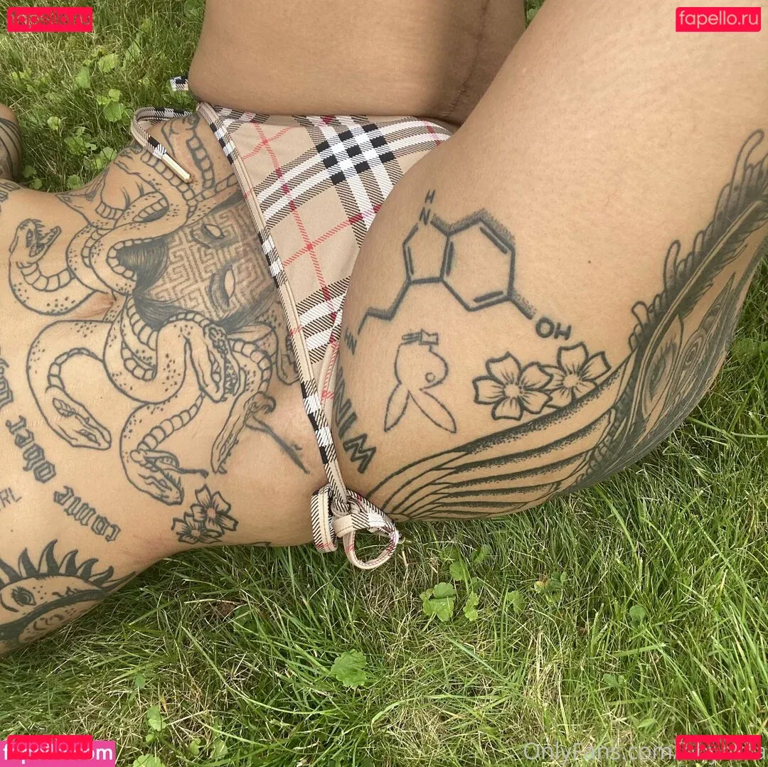 bbyekra Onlyfans Photo Gallery 