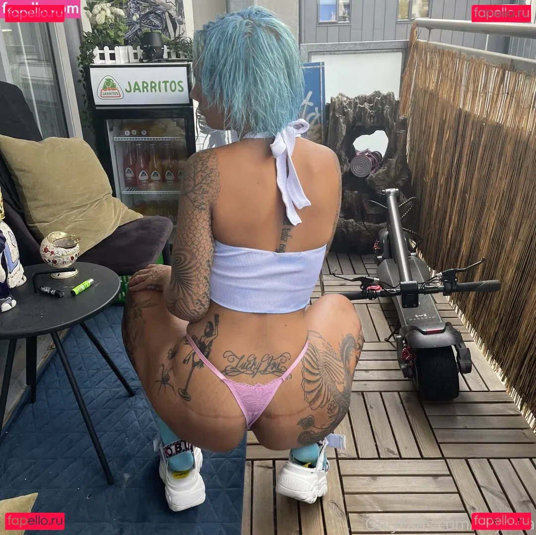 bbyekra Onlyfans Photo Gallery 