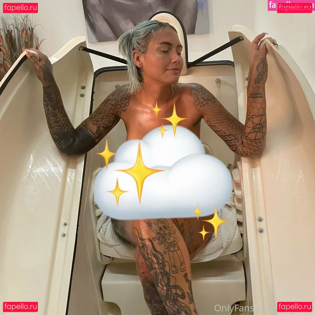 bbyekra Onlyfans Photo Gallery 