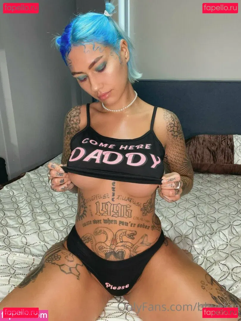 bbyekra Onlyfans Photo Gallery 