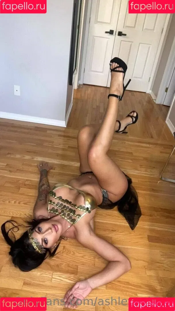 ashleysukfuk Onlyfans Photo Gallery 