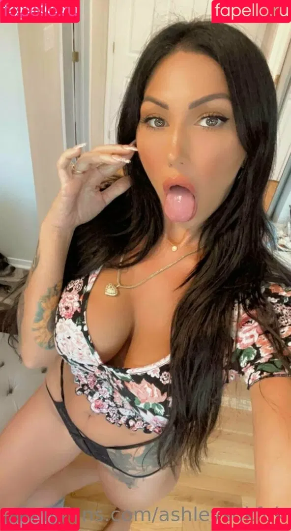 ashleysukfuk Onlyfans Photo Gallery 