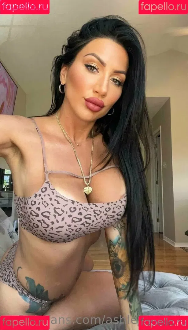 ashleysukfuk Onlyfans Photo Gallery 