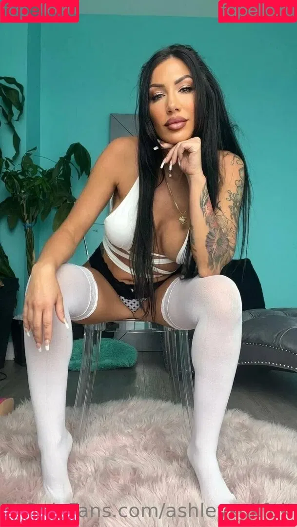 ashleysukfuk Onlyfans Photo Gallery 