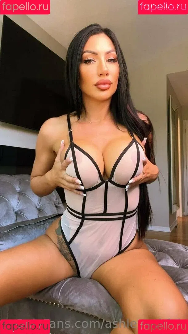 ashleysukfuk Onlyfans Photo Gallery 
