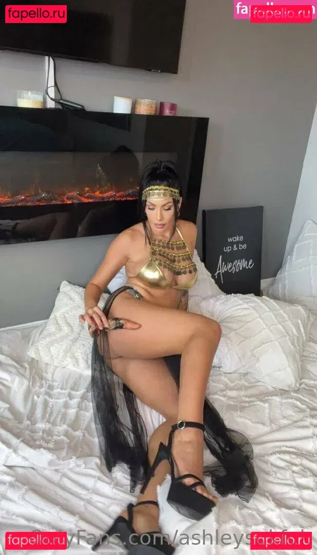 ashleysukfuk Onlyfans Photo Gallery 