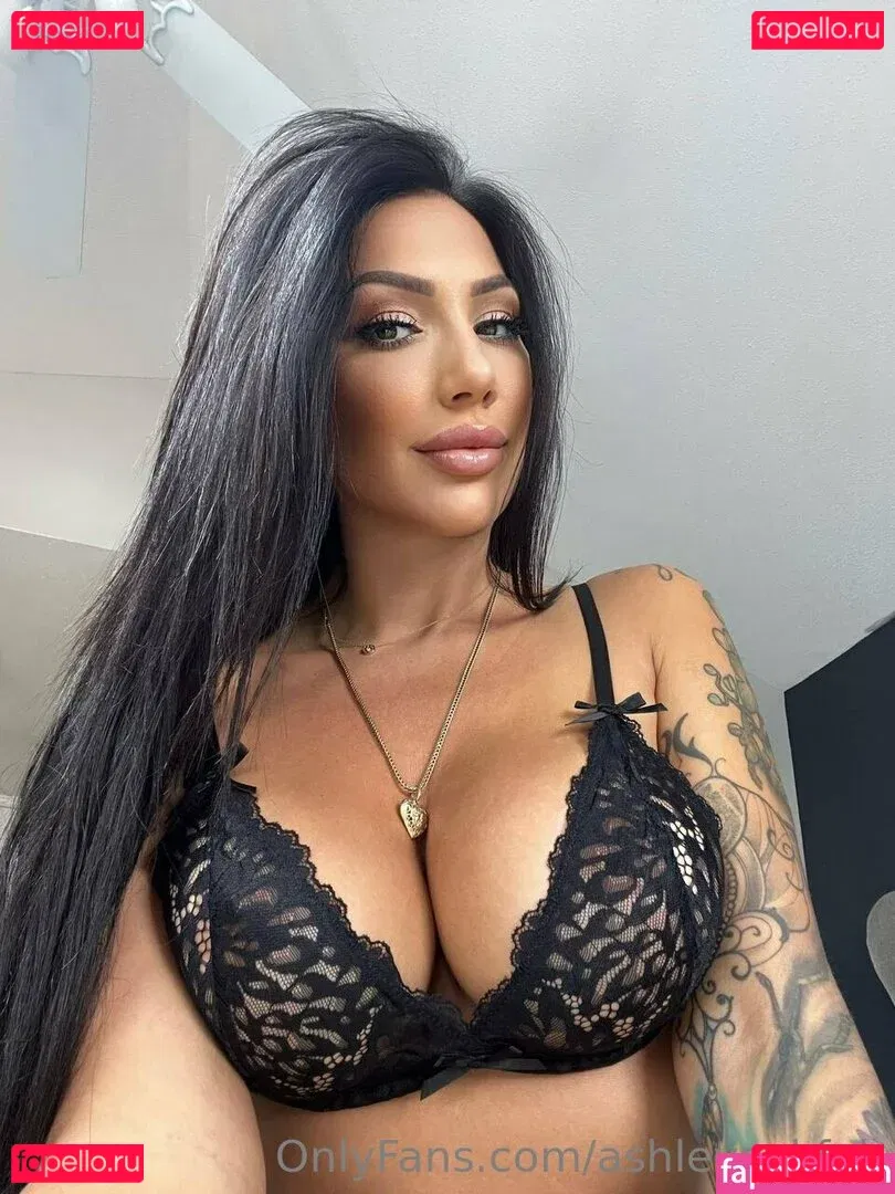 ashleysukfuk Onlyfans Photo Gallery 