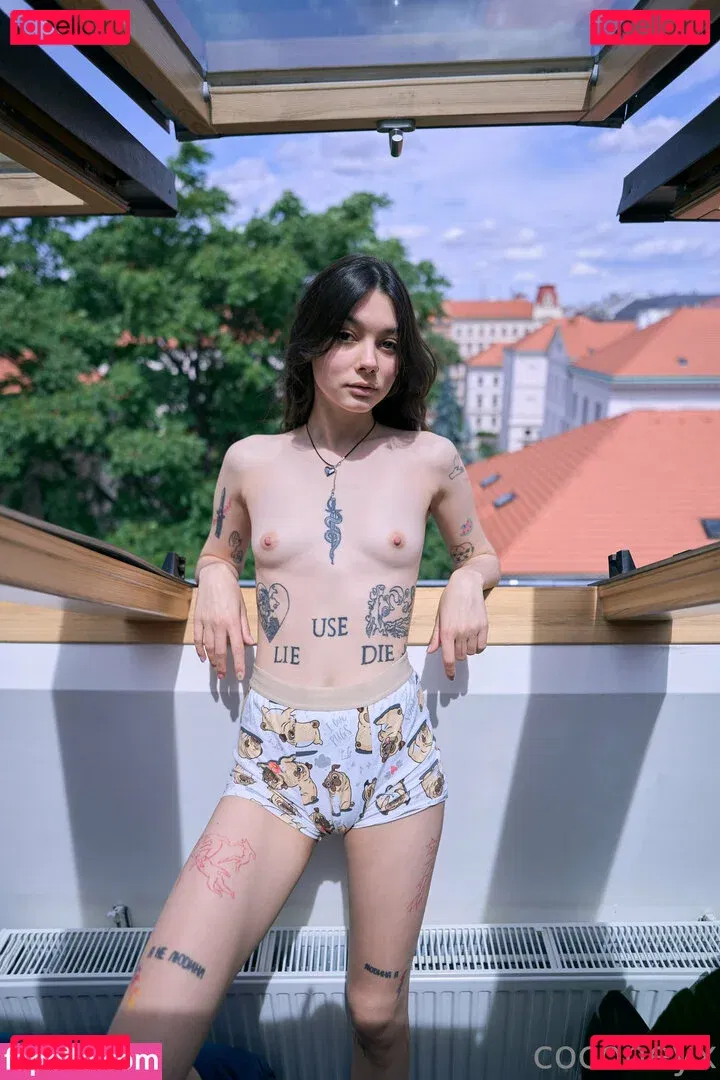 Coconeyx Onlyfans Photo Gallery 