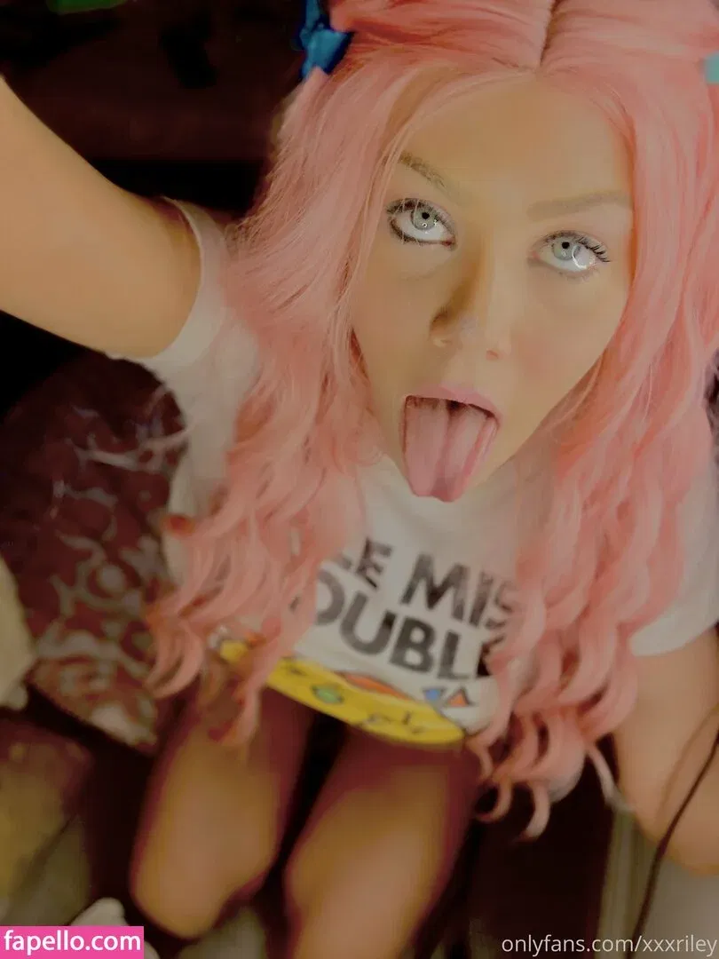 xxxriley Onlyfans Photo Gallery 