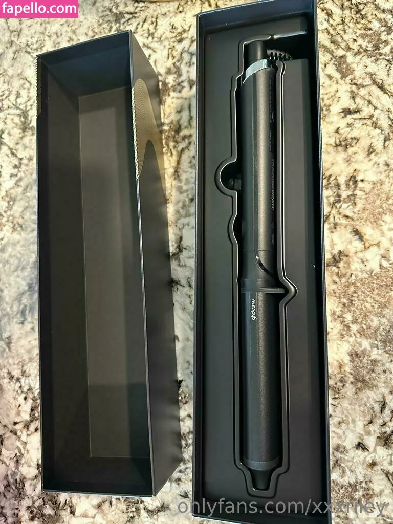 xxxriley Onlyfans Photo Gallery 