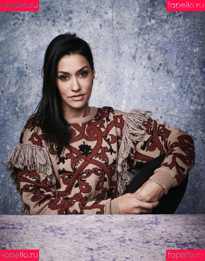 Janina Gavankar Onlyfans Photo Gallery 