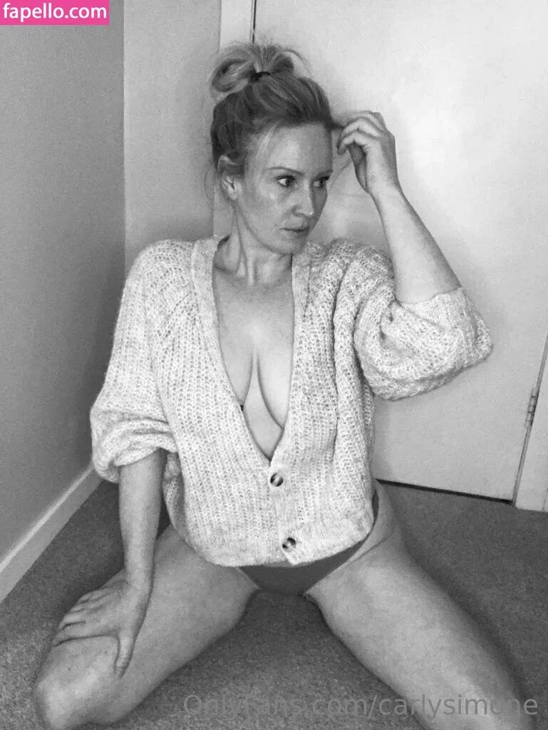 carlysimone Onlyfans Photo Gallery 