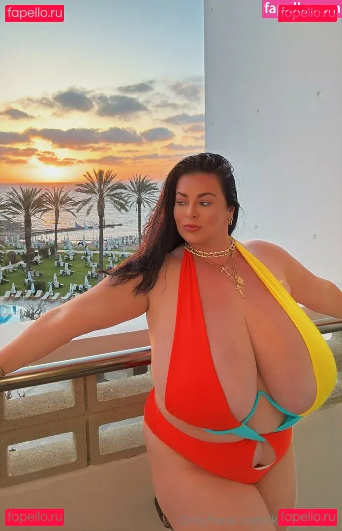 karlajames Onlyfans Photo Gallery 