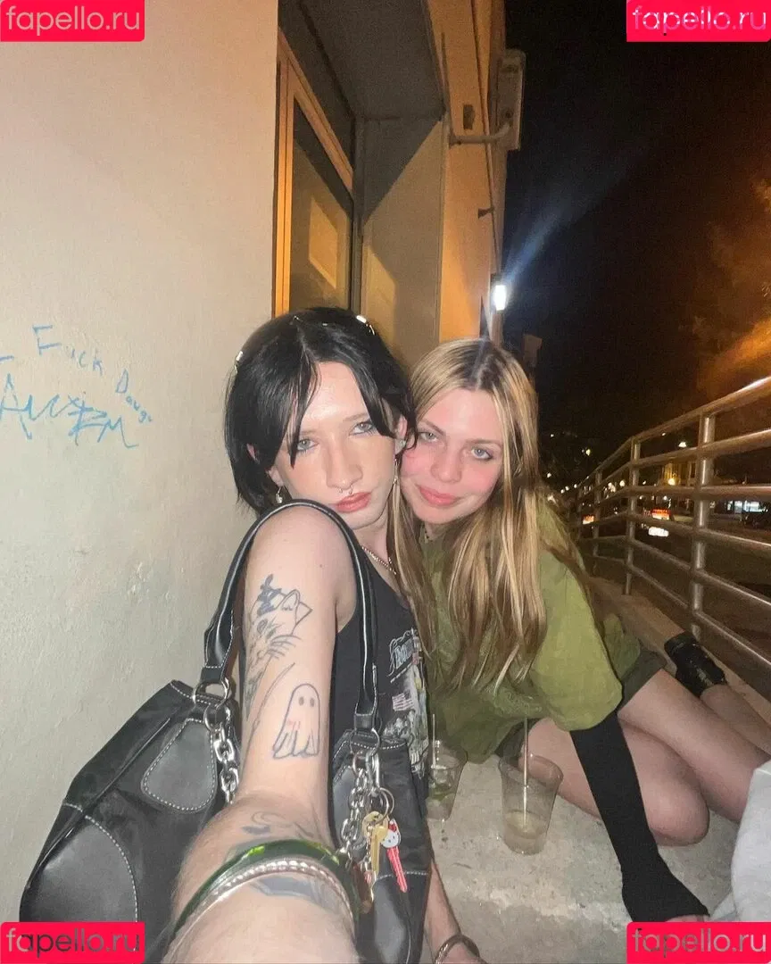 Cherry Darling Onlyfans Photo Gallery 