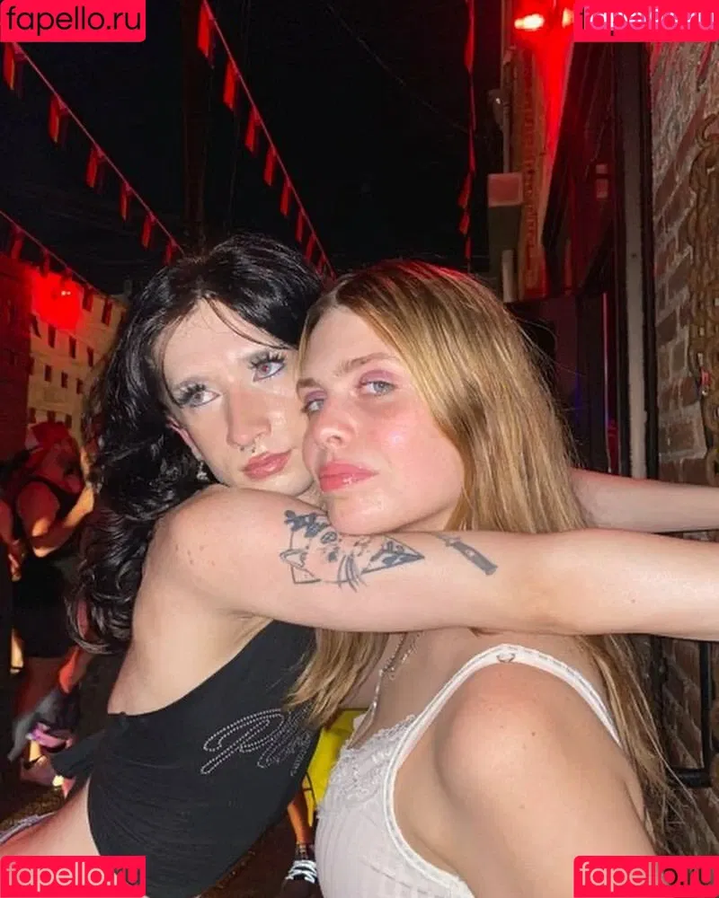 Cherry Darling Onlyfans Photo Gallery 