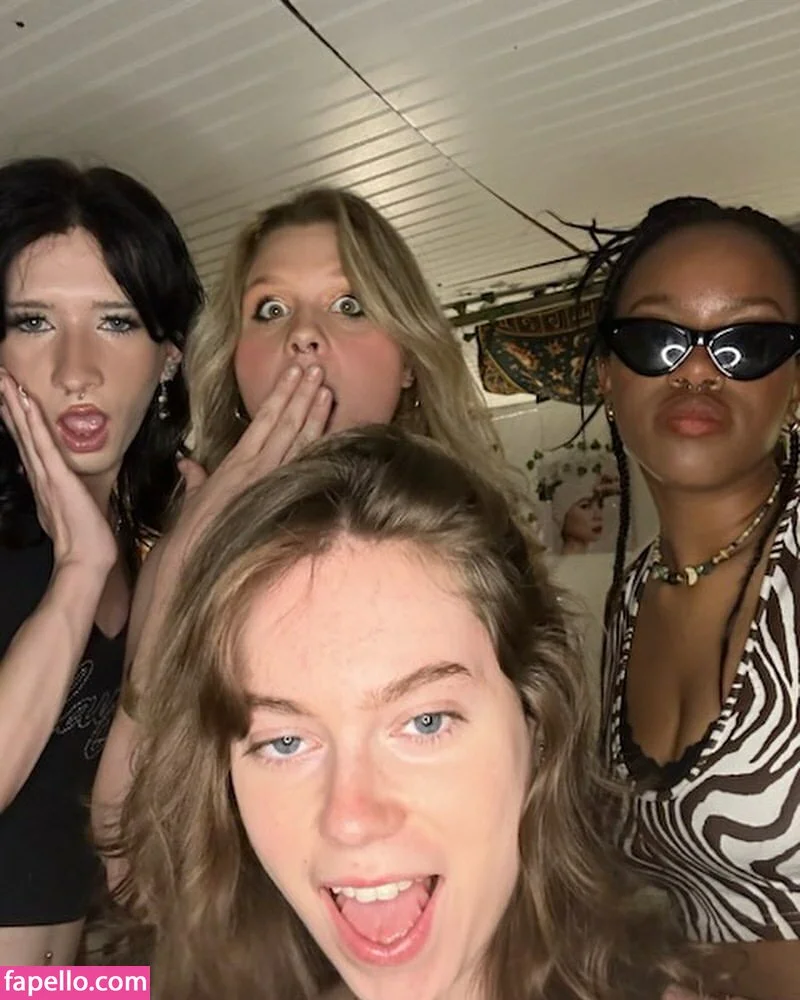 Cherry Darling Onlyfans Photo Gallery 