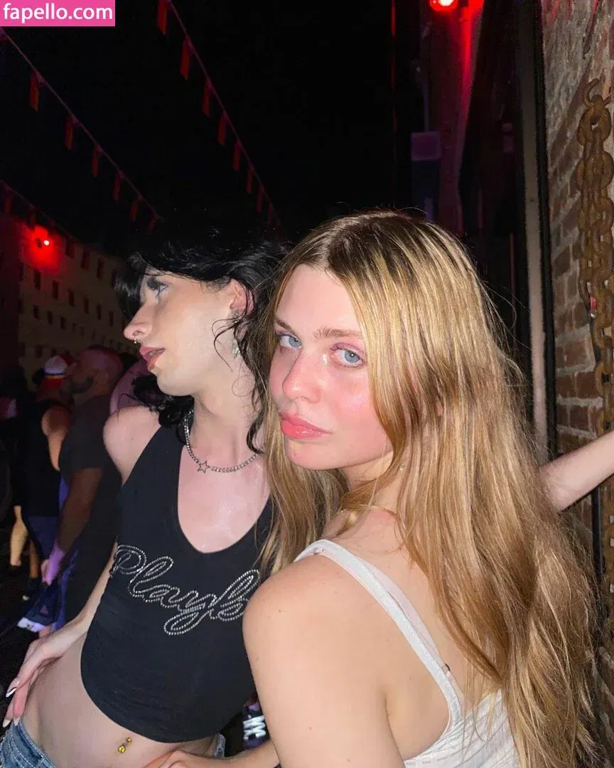 Cherry Darling Onlyfans Photo Gallery 