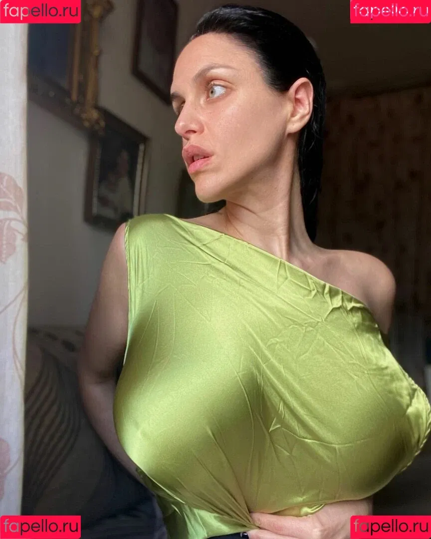 Castiza Vixens Onlyfans Photo Gallery 