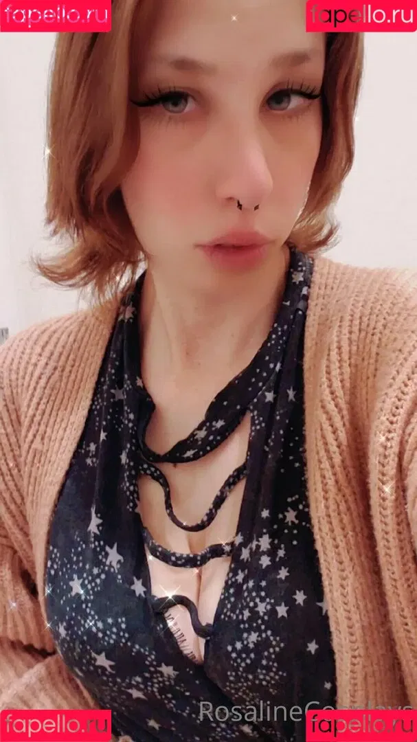 rosalinechan Onlyfans Photo Gallery 