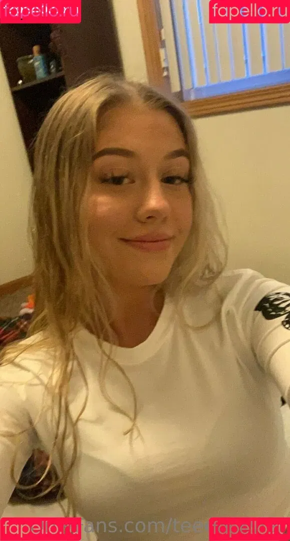 SkylerStormxo Onlyfans Photo Gallery 