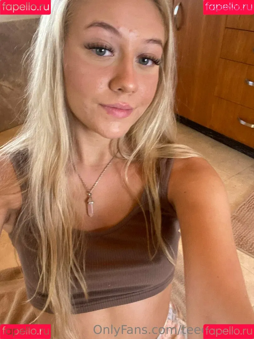 SkylerStormxo Onlyfans Photo Gallery 