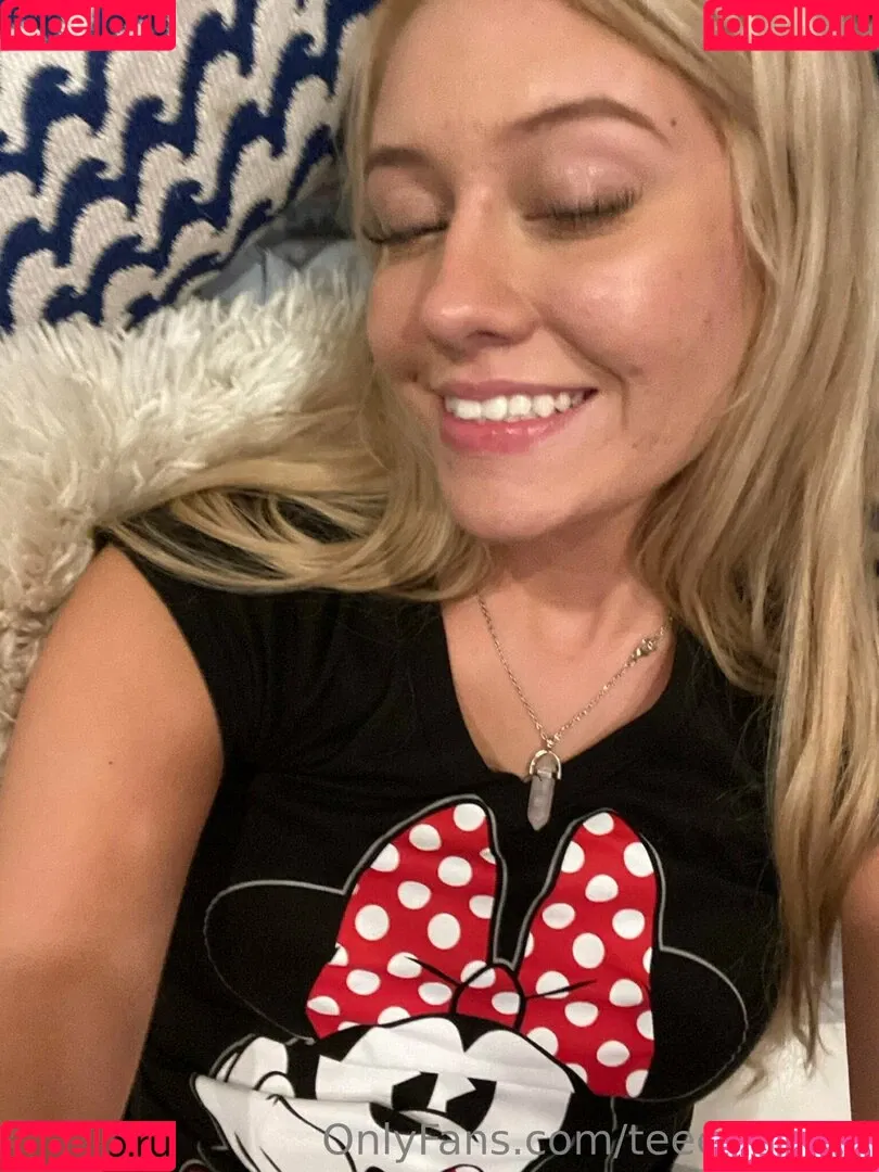SkylerStormxo Onlyfans Photo Gallery 