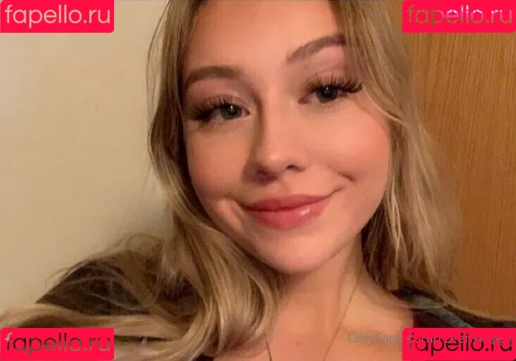 SkylerStormxo Onlyfans Photo Gallery 