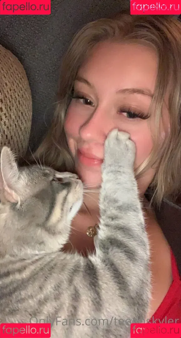 SkylerStormxo Onlyfans Photo Gallery 