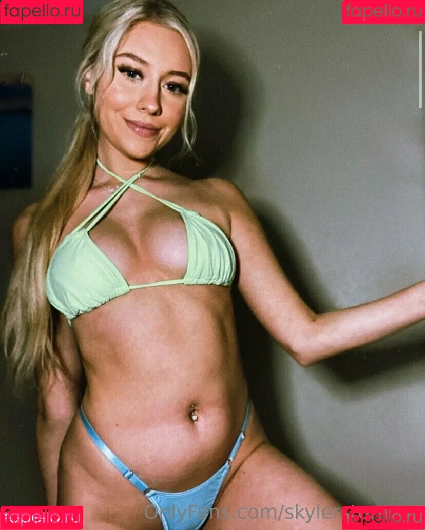 SkylerStormxo Onlyfans Photo Gallery 