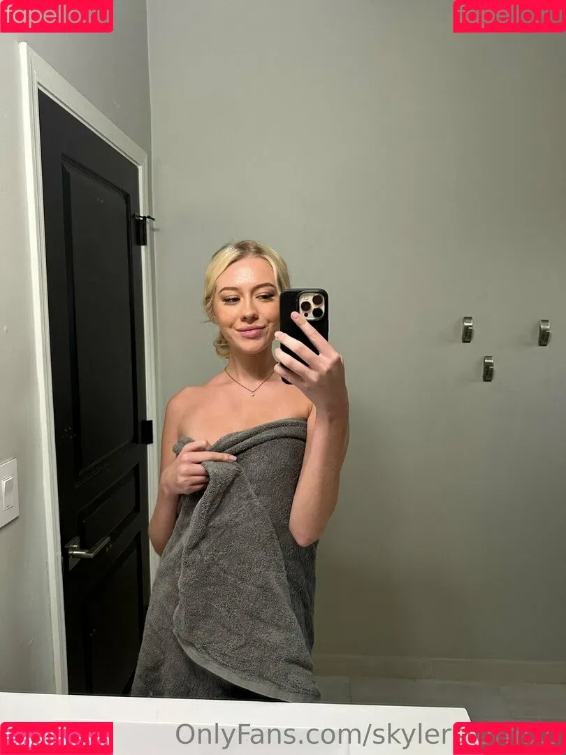 SkylerStormxo Onlyfans Photo Gallery 