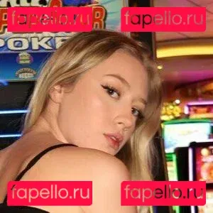 SkylerStormxo Onlyfans Photo Gallery 