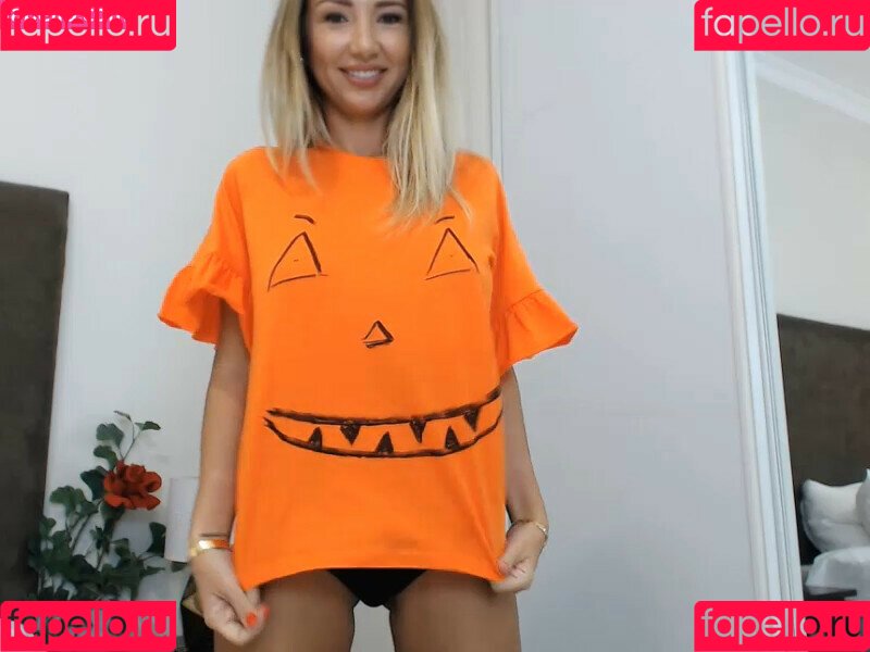 Arayah Onlyfans Photo Gallery 