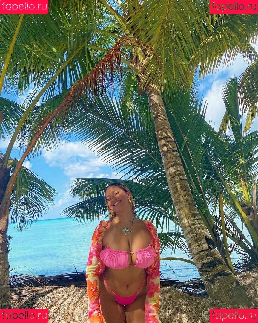 Abby C Onlyfans Photo Gallery 