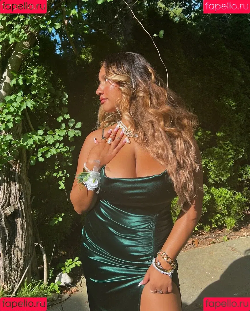 Abby C Onlyfans Photo Gallery 