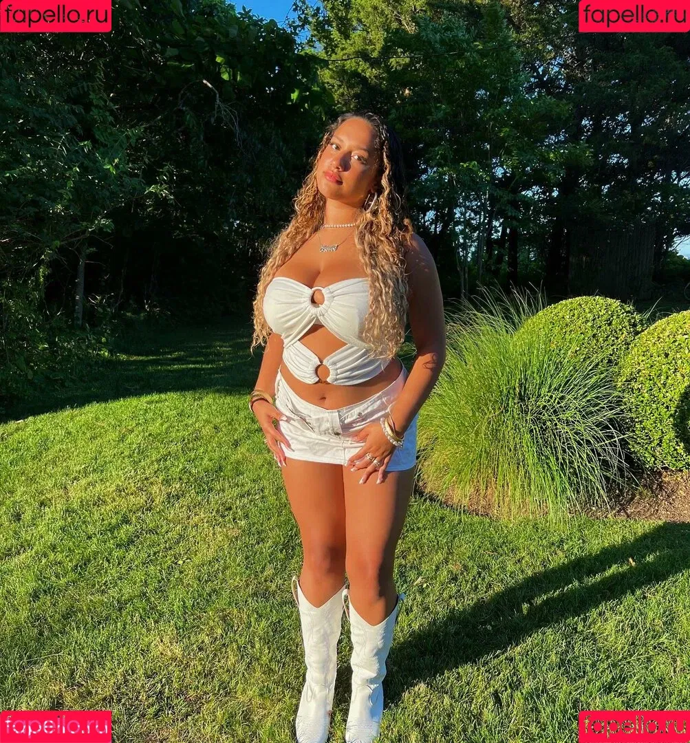 Abby C Onlyfans Photo Gallery 